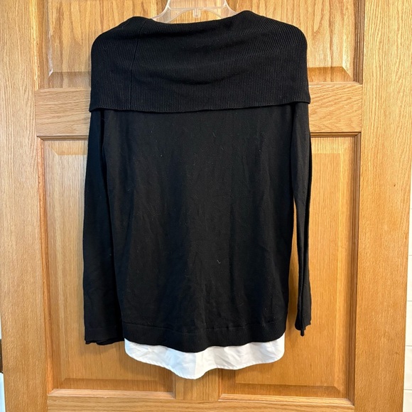 Simply Vera Wang Mock Layer Lace Cowl Neck Women’s Size XS Extra Small Black - Picture 4 of 5